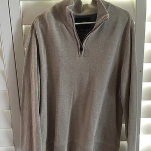 Men’s L beige Eddie Bauer 100% cotton sweater